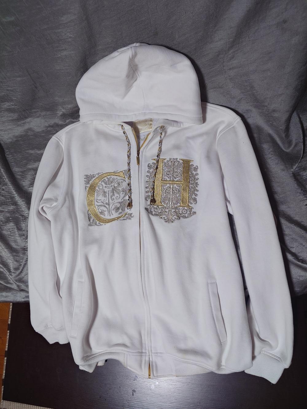Vintage 90s Crown Holder White Hooded Zip Jacket with Gold And Silver Embroidery